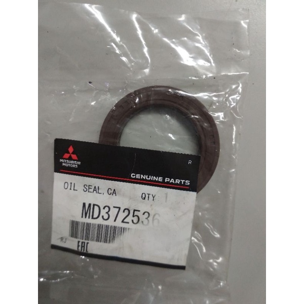 MD372536-Oil seal camshaft/Seal noken as L300 original Mitsubishi