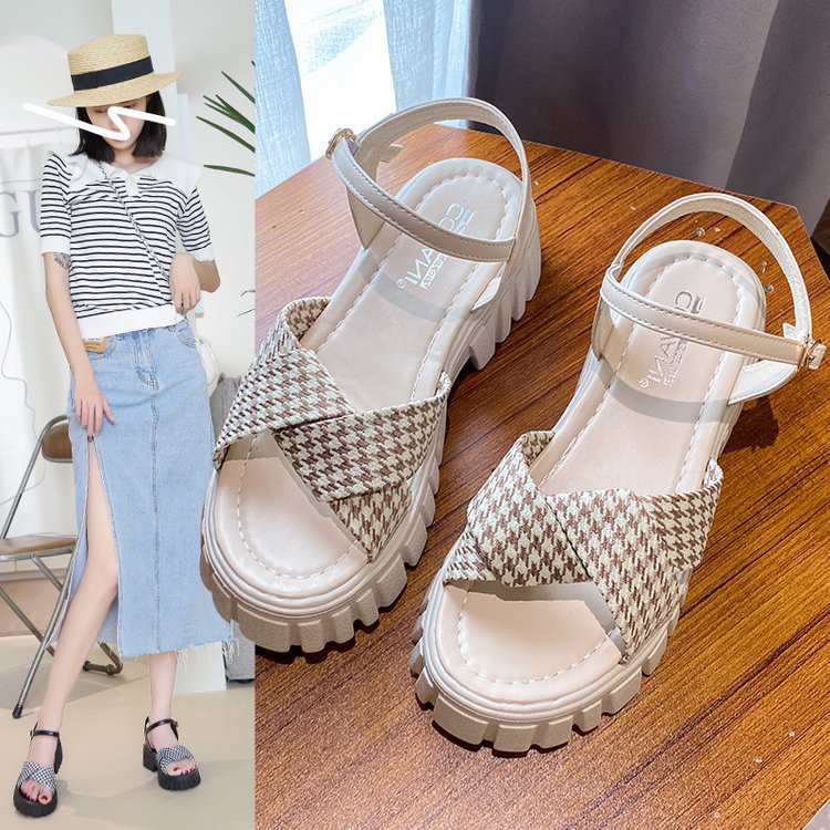 BS /  Sepatu Sandal Wedges Wanita Premium S-13