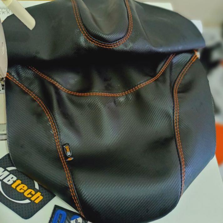 (TERPERCAYA) kulit,sarung jok motor mb tech model pcx pnp vario 150,125 old dan new