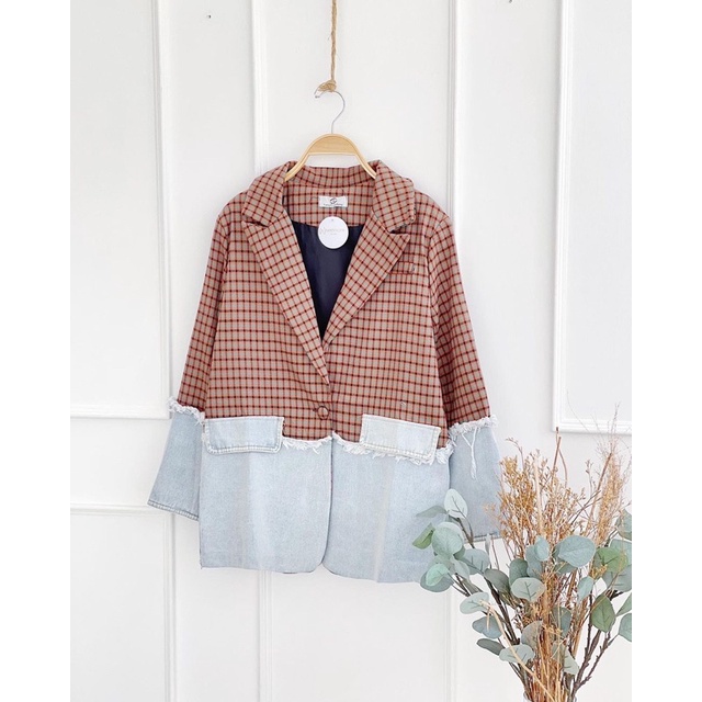 Blazer mix kombinasi jeans denim