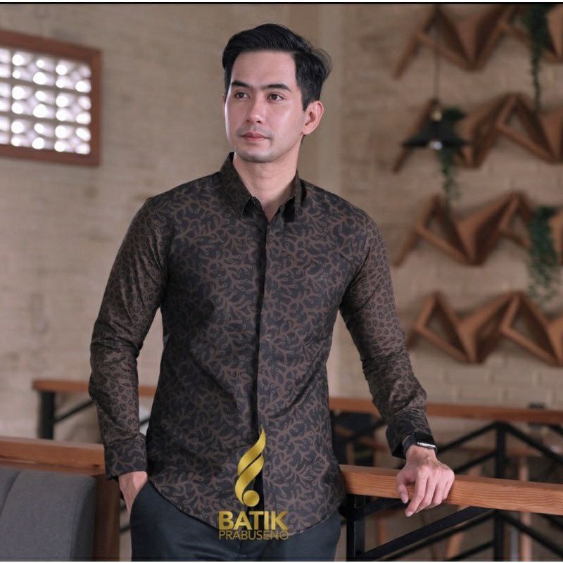 HARUBUWONO KEMEJA BATIK PRIA LENGAN PANJANG BAHAN KATUN HALUS LAPISHem  Kemeja Baju Batik Pria Cowok Laki Laki Slimfit Full Lapis Furing Lengan Panjang Lengan Pendek Size S M L Xl XXL Bahan Katun Premium Batik