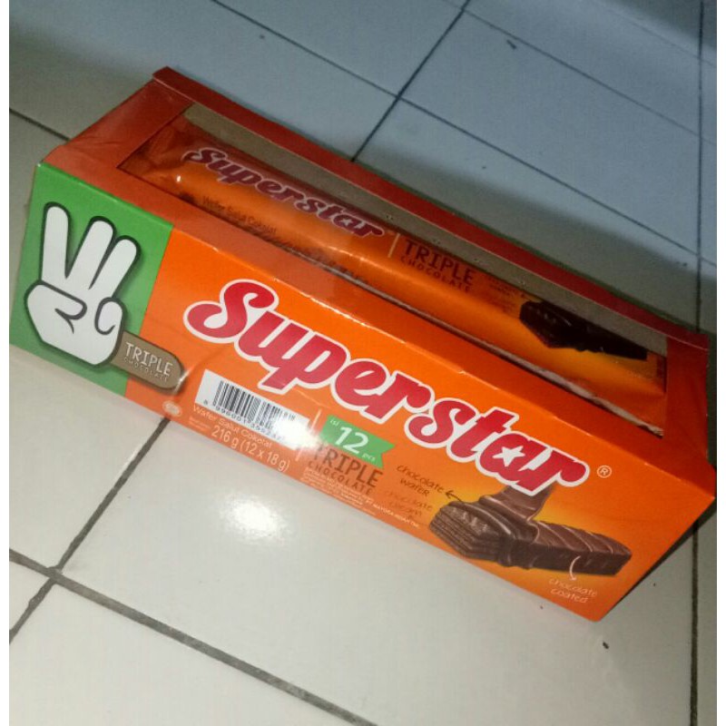 

Superstar wafer 18gr /pcs ( 1box isi 12pcs )