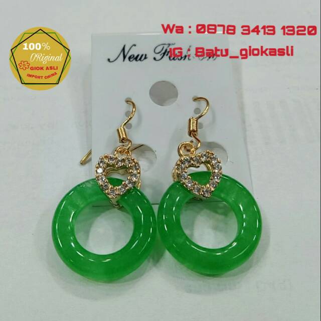 anting batu giok