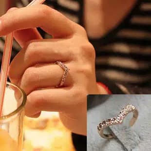 FASHIONABLE RING TREND KOREA CRYSTAL KNUCKLE CINCIN WANITA