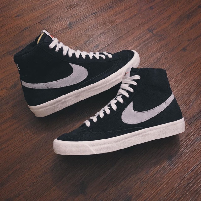 nike blazer mid cream