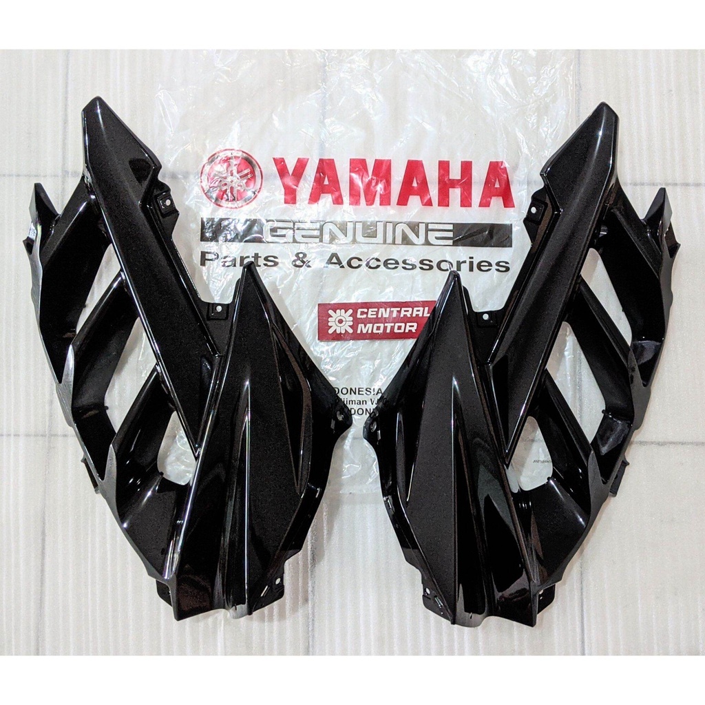 Jual Cover Fairing Sayap Dalam Hitam Metalik Kanan Kiri R V Old