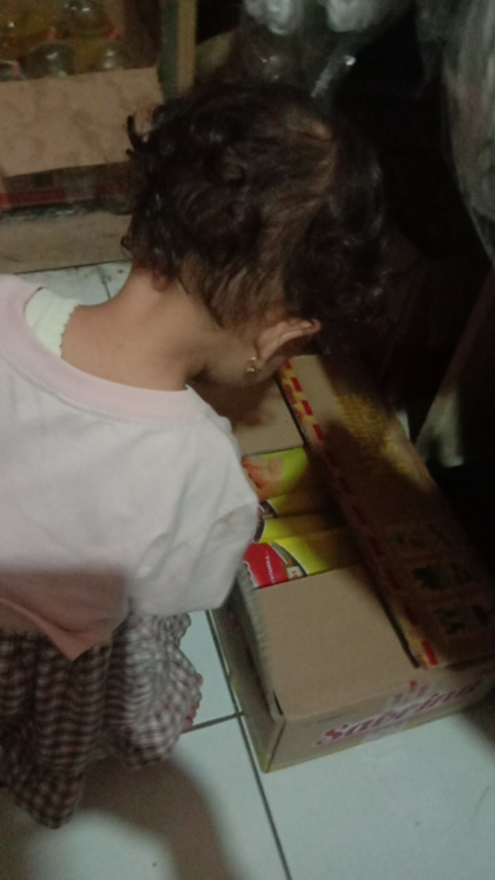 Baju Batik Couple Keluarga Motif Sakura Merah