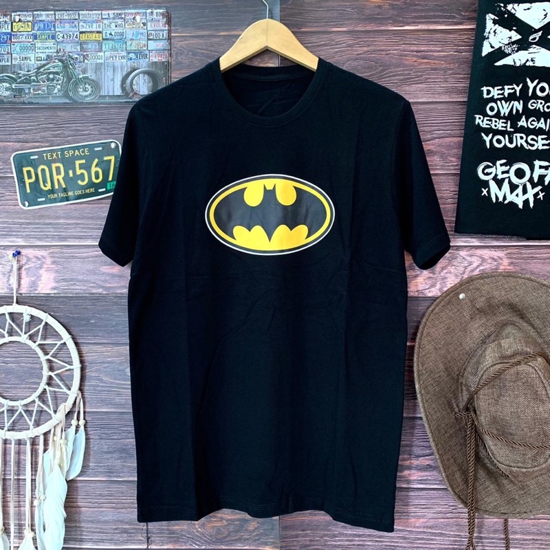 kaos distro pria batman basic one size muat untuk m dan L