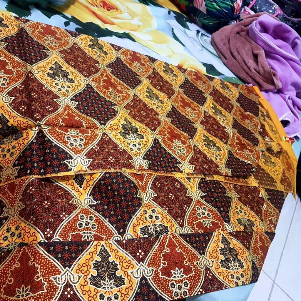 Batik Kain Jarik Wanita Pekalongan Solo Premium Motif Dijamin Kualitas Terbaik Untuk Seragam Manten
