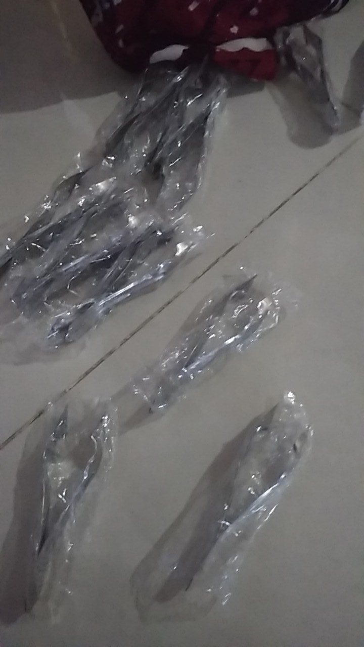 [1kg=65 Pcs] Sg203 Co  Klip Penjepit Mata Nanas Dengan Bahan Stainless Steel Dan Bentuk Buah Nanas