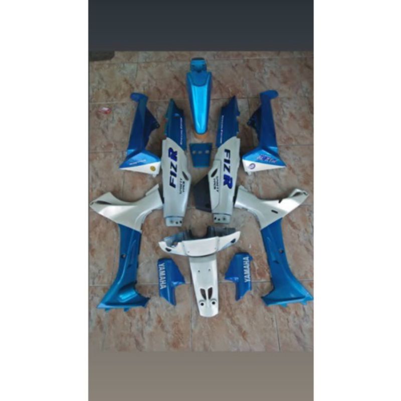TERMURAH  fullset bodi full set body halus motor Yamaha fiz r fizr custom malboro biru putih