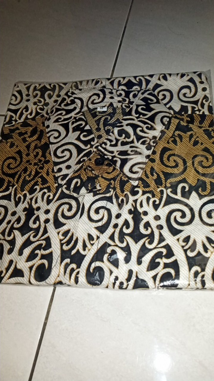 Hem Kemeja Baju Batik Lengan Pendek Fashion Pakaian Kerja Pria Cowo Cowok Laki Laki Pekalongan