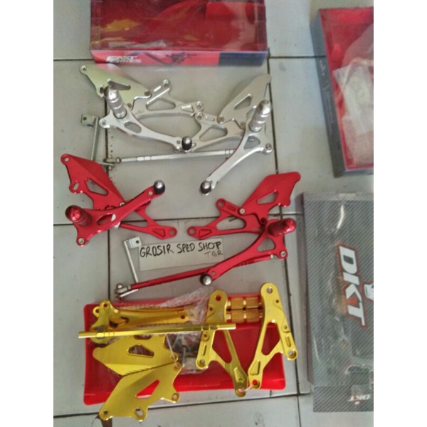Step Foostep UB Underbone Kawasaki Ninja RR R SS Cnc Warna Gold silver Merah mdl Dkt Fastbike Utk Di