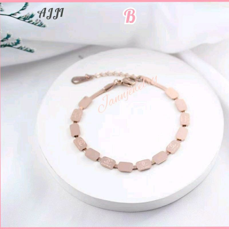 Gelang Tangan Titanium Simple Fashion Korea Anti Karat &amp; Hitam