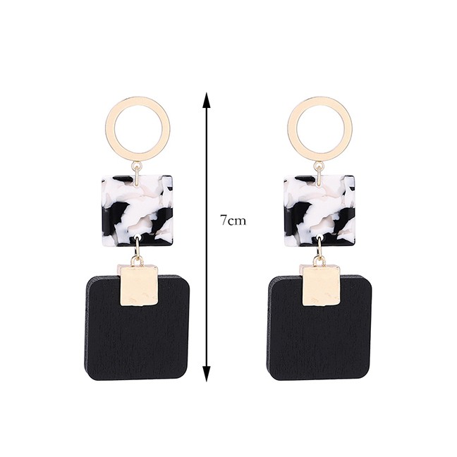 LRC Anting Tusuk Fashion Square Plate Earrings Y61267