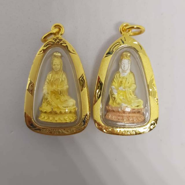 Liontin / Kalung Kwan She Im Phosat / Dewi Kwan Im