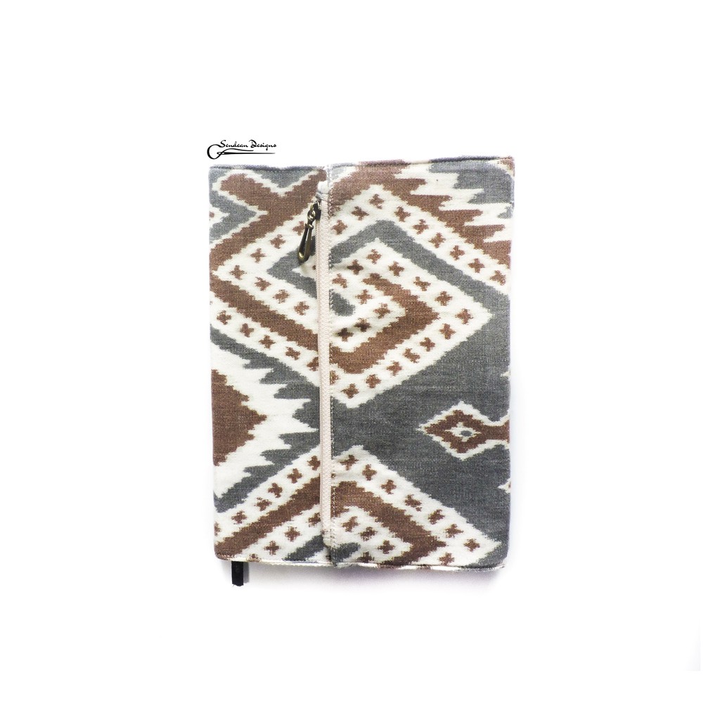 

NOTEBOOK A5 + POCKET / Buku Diary / Planner /Buku Agenda / Buku Catatan / Buku Journal - R. Anggana