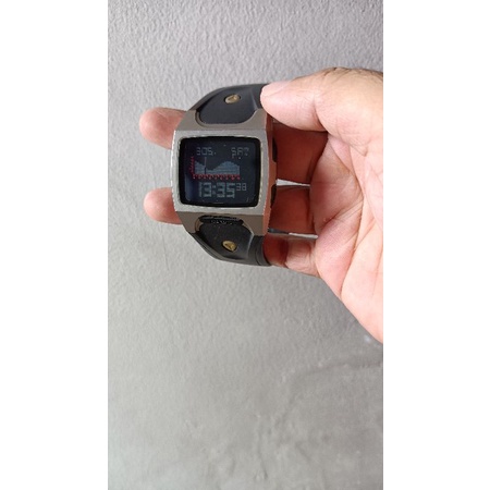 NIXON ORIGINAL THE LODOWN II