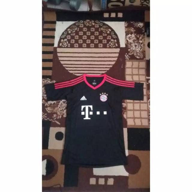 Bayern Munchen GK 16/17 Grade Ori BNWT size S