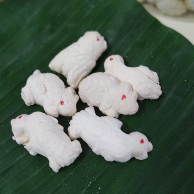 

Kue Kering Kue Bangkit Medan Homemade