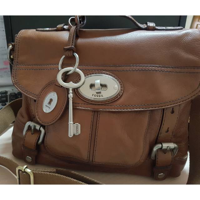 SOLD Fossil maddox Chesnut