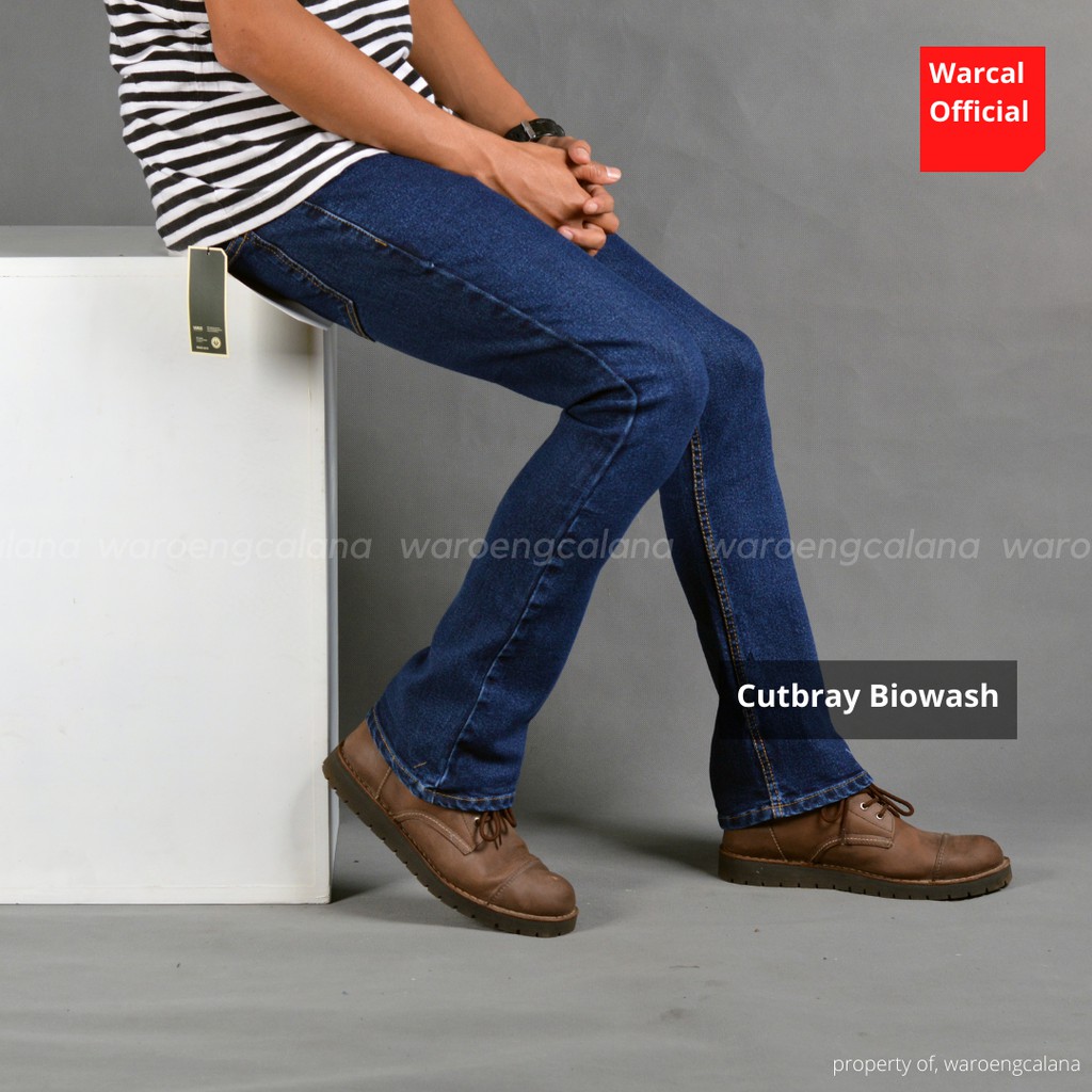 Varius Celana Cutbray Jeans Biowash