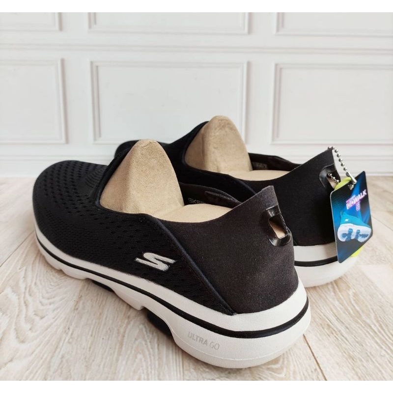Skechers Go Walk 5