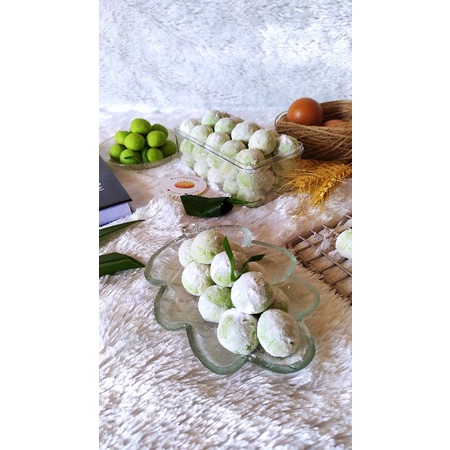 

BOLA PANDAN MEDE COOKIES PREMIUM