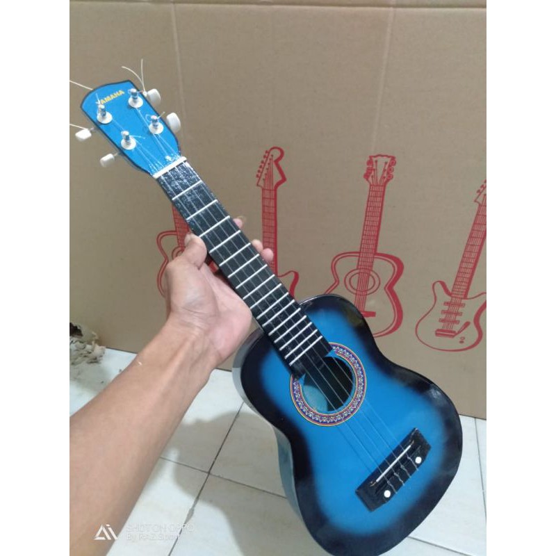 kentrung smile senar4/ukulele senar 3 dan senar4 paking aman dan BERGRANSI-PATAH