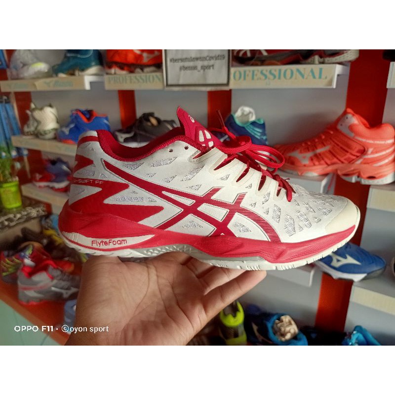 ASICS V-SWIFT FF LOW PREMIUM