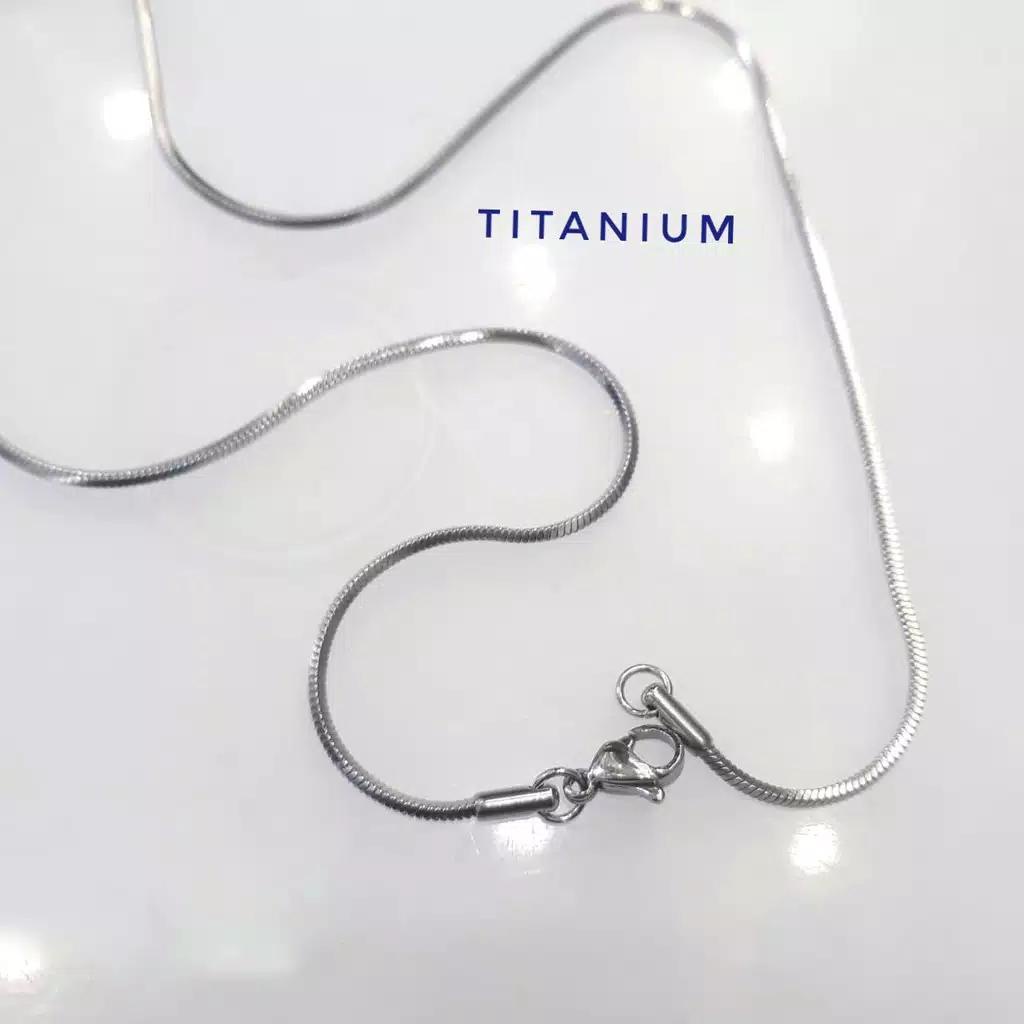 [PROMOSI] KALUNG TITANIUM BUAT WANITA DAN PRIA TERLARIS MOEL KOREAN