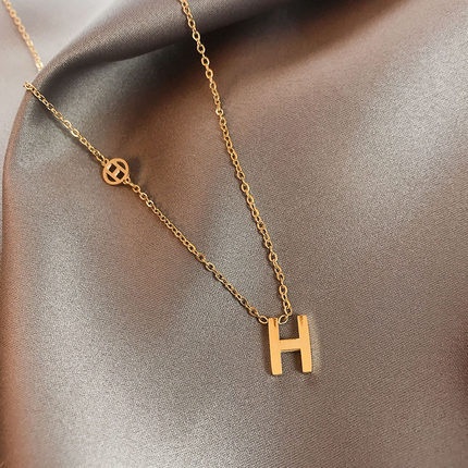 Kalung Emas Titanium Steel Huruf H Fashion Korea