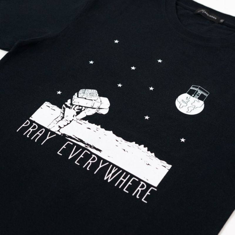 MARKICABS [Pray Everywhere - Black] Tshirt Special Season