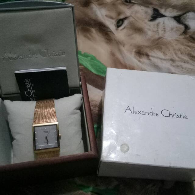 Preloved Jam Alexandre Christie
