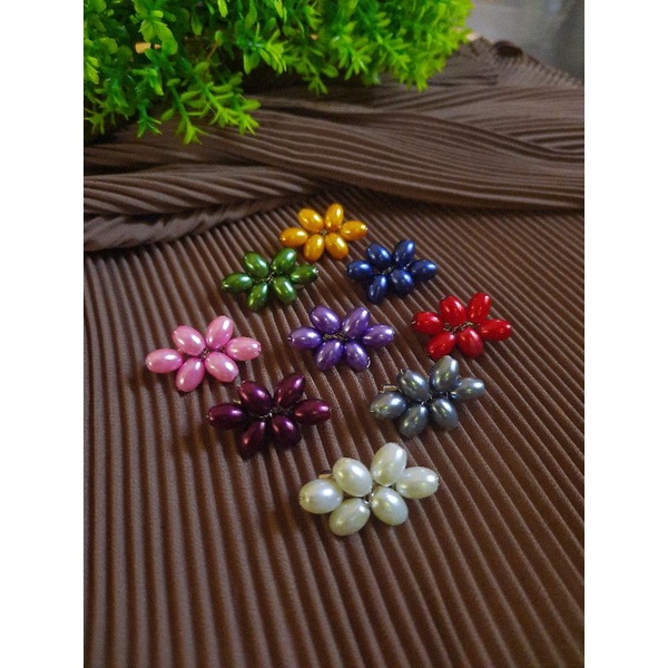 Bros Dagu Mutiara  Kecil  Bros Kecil  Peniti Hijab Peniti Bros Peniti Dagu Peniti Dagu Premium Grosi