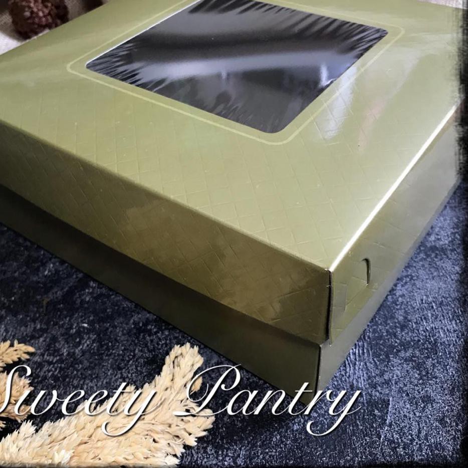 

➶ Dus kue / box Kue / Kemasan Kue / Packaging Kue Wajik Gold 22x22x8,5cm ♧