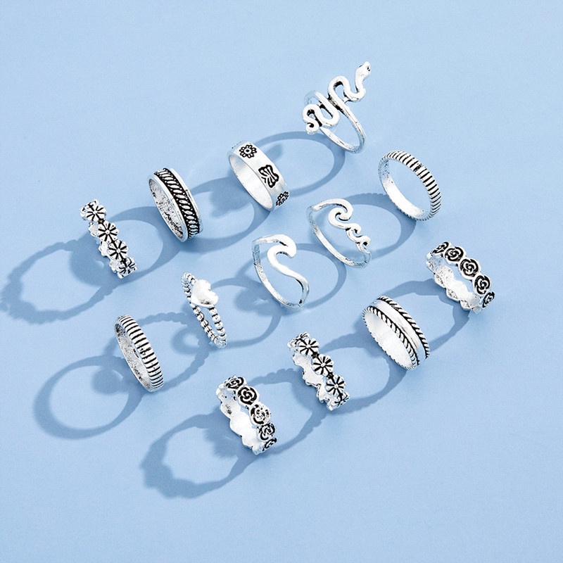 13pcs / Set Cincin Silver Vintage Desain Ular / Bunga / Ombak Untuk Wanita