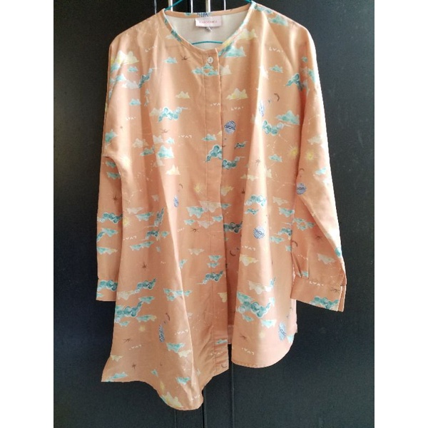 imaji top preloved ria miranda