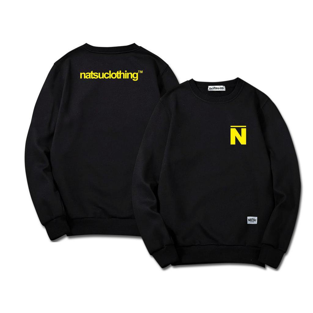 Natsu Co, Sweater Crewneck Pria Simple Logo N Kuning Depan Belakang