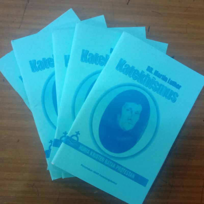 Buku Dr. Martin Luther Katekhismus