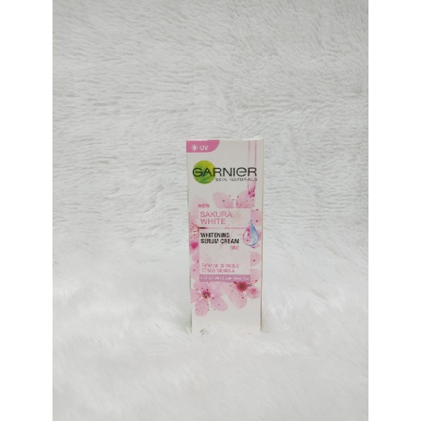 GARNIER LIGHT COMPLETE/SAKURA WHITE/VITAMIN C CREAM 20GR ~ ORIGINAL 100%