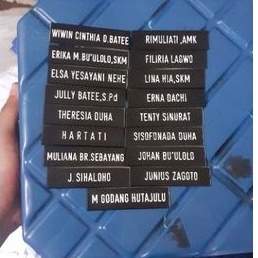 

papan nama dada hitam dof/ name tag hitam dof