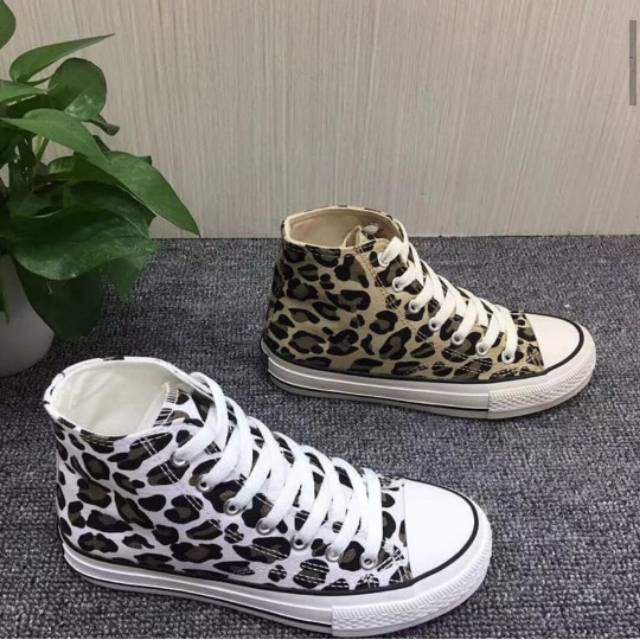 SEPATU ANAK IMPORT E2-213