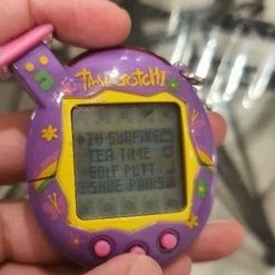 Tamagotchi bandai v5 purple