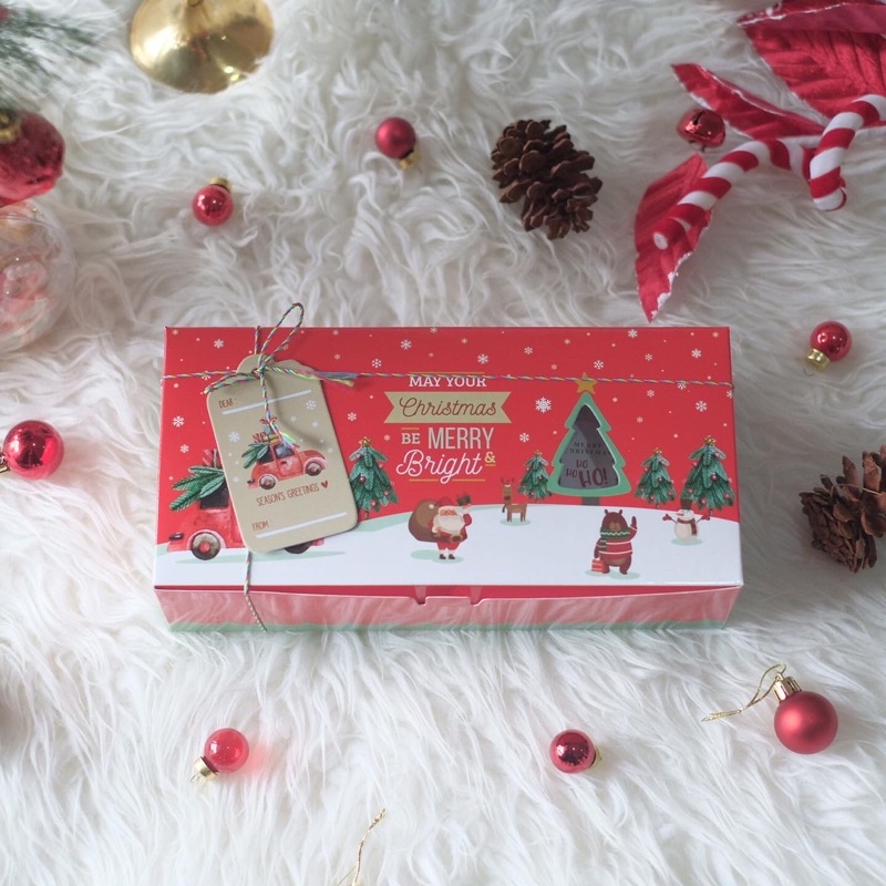 

Noel - Holly Box / Christmas Hampers / Hampers Natal / Nastar Natal