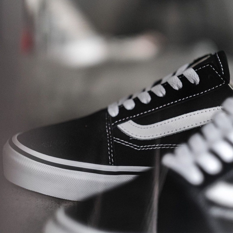 VANS OLDSKOOL MULE BLACK WHITE ORIGINAL 100%