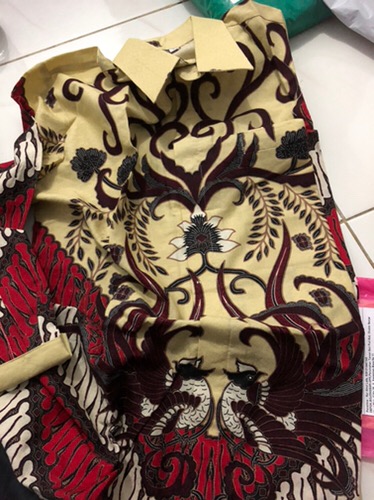 Sutra Putih - Kemeja Tangan Panjang Premium Ivory Merah Ktp0419006