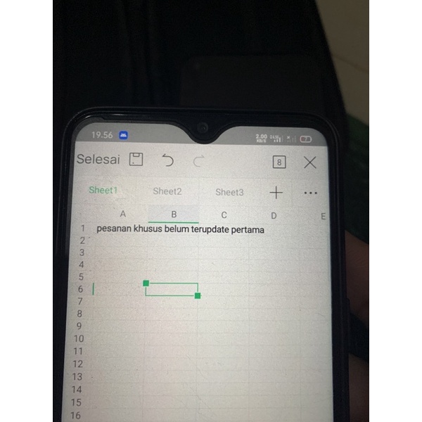 

pesanan khusus belum terupdate pertama