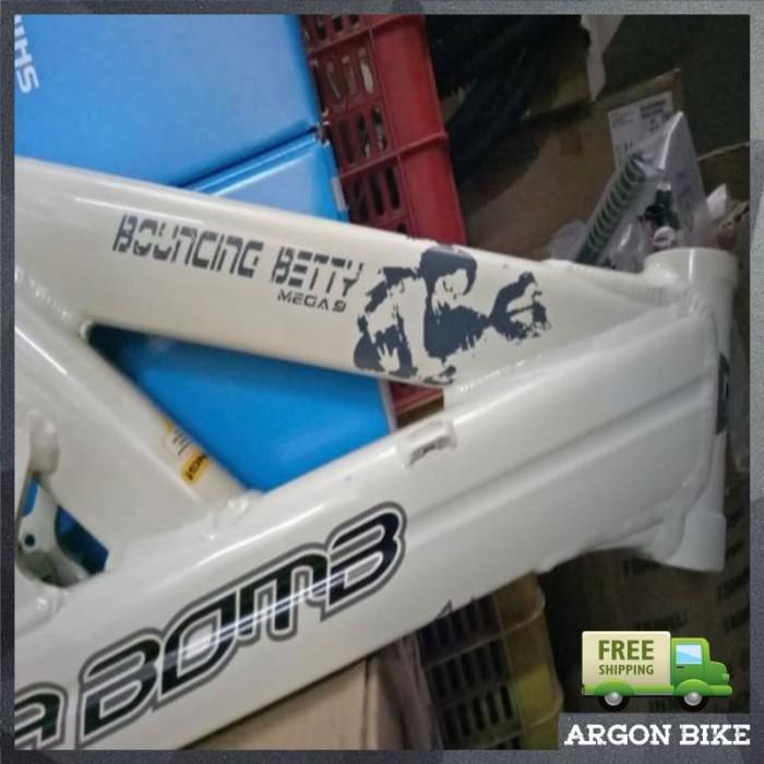 Kursi | Sale Cuci Gudang Frame Dh Downhill Da Bomb Bouncing Betty 26 Inch Argn