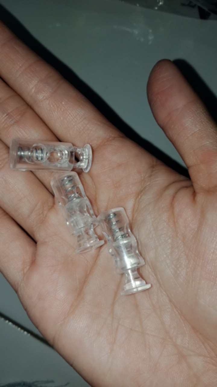 Stopper Transparan Model Botol Dua Lubang Bening